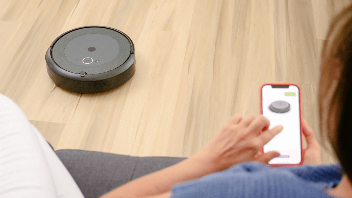 Tại sao nên chọn robot hút bụi lau nhà Xiaomi cho gia đình? 3 Robot hút bụi lau nhà Xiaomi có thể điều khiển thông minh qua ứng dụng
